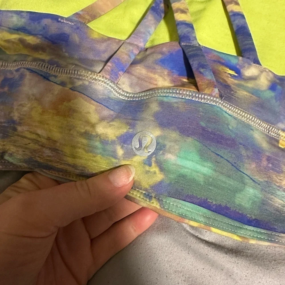 Lululemon energy bra